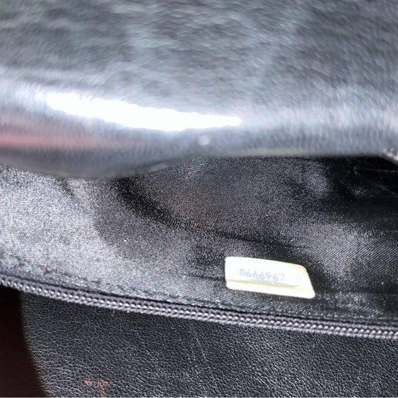 Chanel Black Quilted Leather Chain Bag - Picture 10 of 16